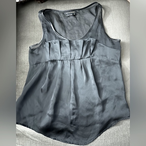 BCBGMaxAzria Tops - BCBGMAXAZRIA Black Ruffle Sheer Top Blouse Shirt Women’s XS Extra Small